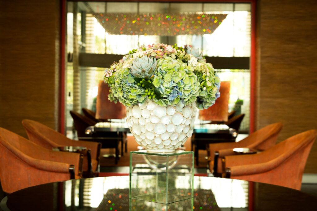 Artificial Flowers for Hotels Lobby Décor