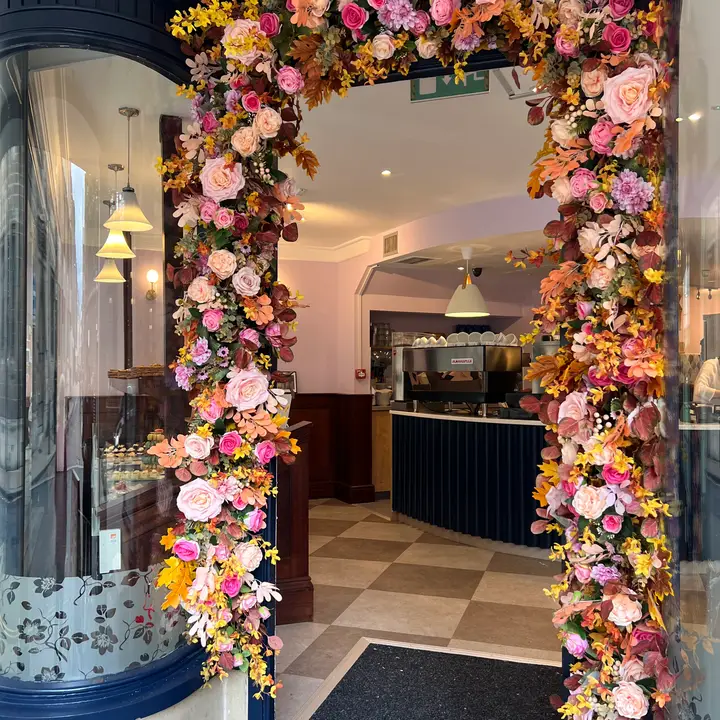 Bulk faux flower garlands for events