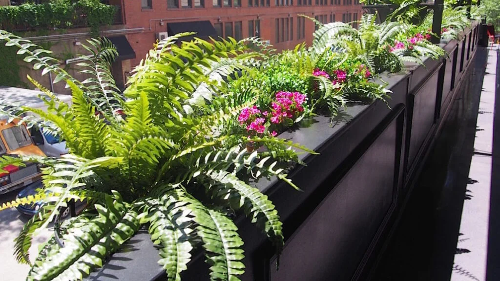 Outdoor Artificial Plants UV Protected QUV tests