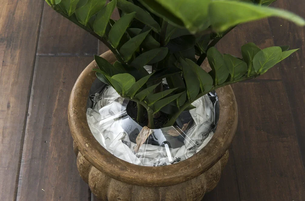 what to put in fake plant pot — quick matrix wind versus cost