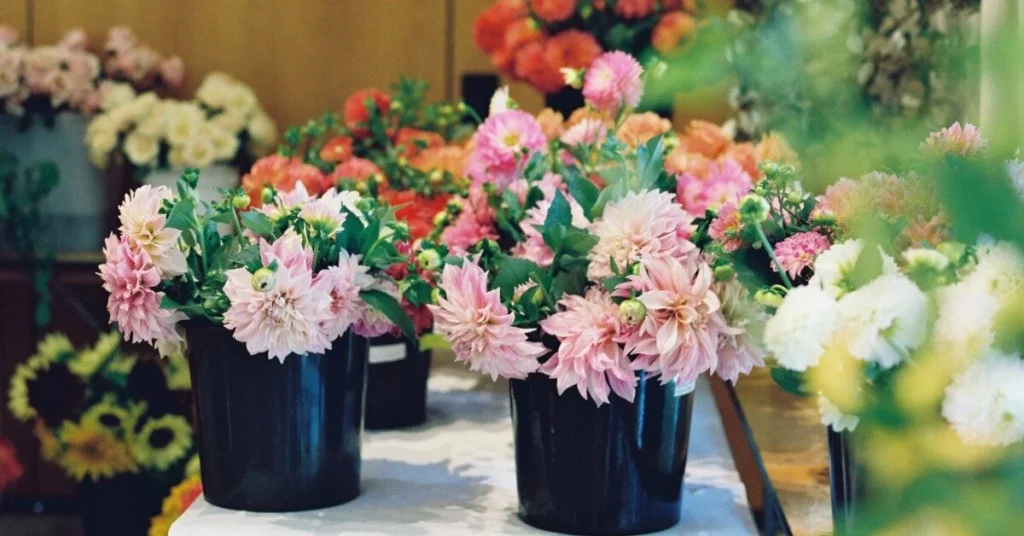 wholesale artificial flowers suppliers due diligence checks for bulk consistency