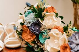 silk flowers faux flowers and synthetic flowers meaning differences