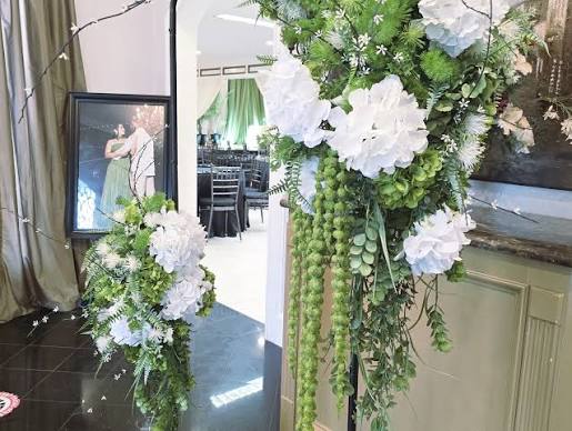 full artificial wedding centerpieces with layered flowers greenery and vase support