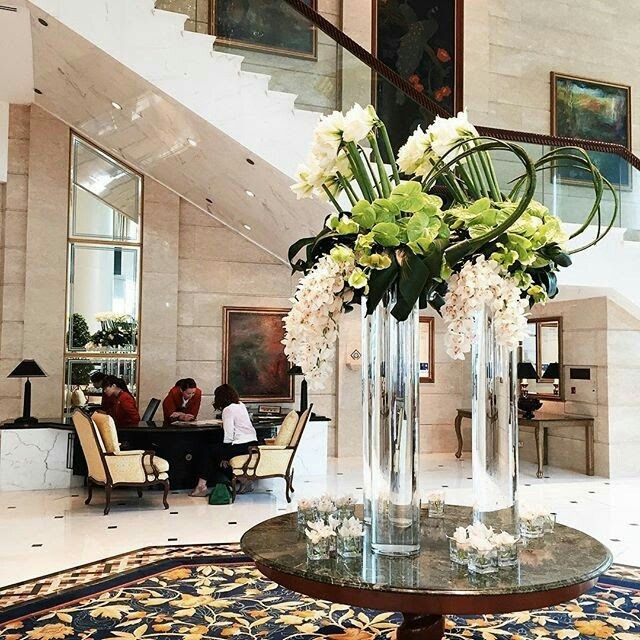 tall vase artificial flower arrangements for hotel lobby entrance