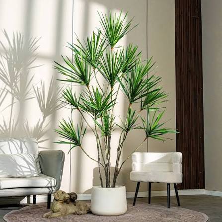 Durable realistic commercial artificial greenery for professional buyers