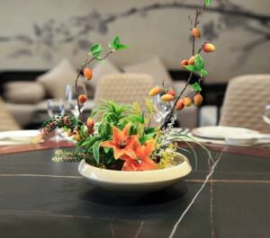 easy to clean restaurant artificial flowers for dining environments