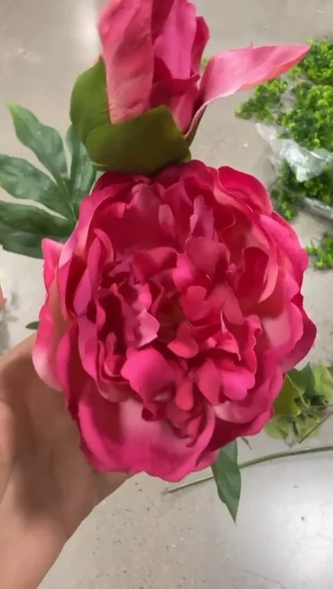 Real touch artificial dahlia, hot pink RT07
