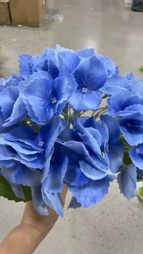 Real Touch Flowers Wholesale: 11 Stems With Sizes and Colours